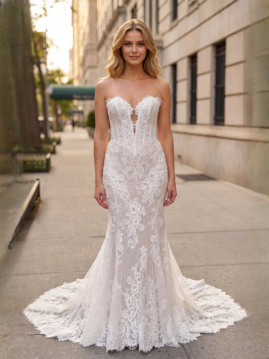 Ivory floor-length wedding dress, alternate view showing the bodice and skirt