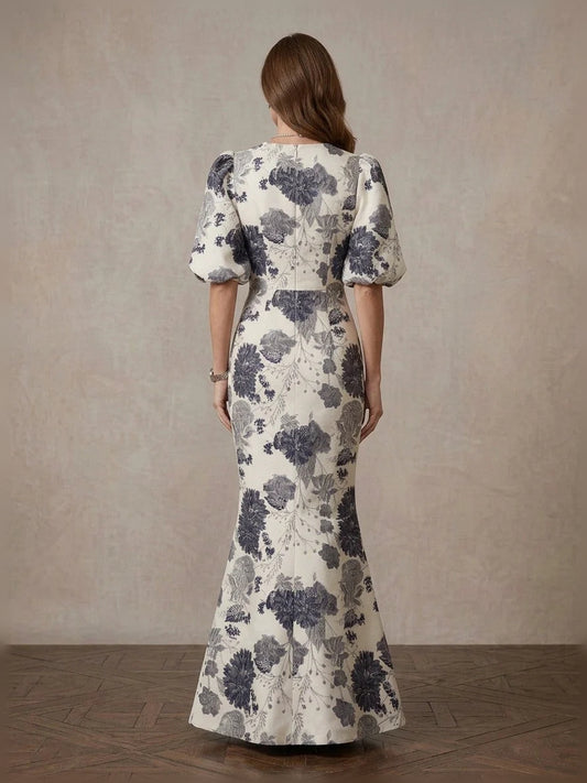 Cream floor-length mother of the bride dress, alternate view showing the bodice and skirt