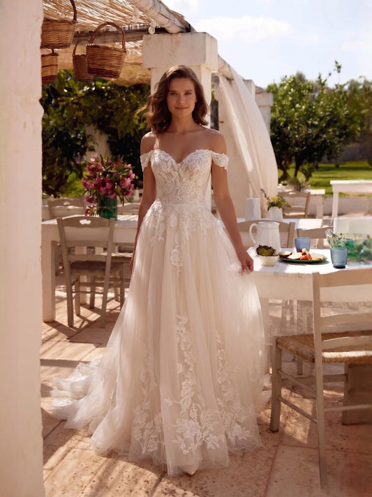 Ivory floor-length wedding dress, alternate view showing the bodice and skirt