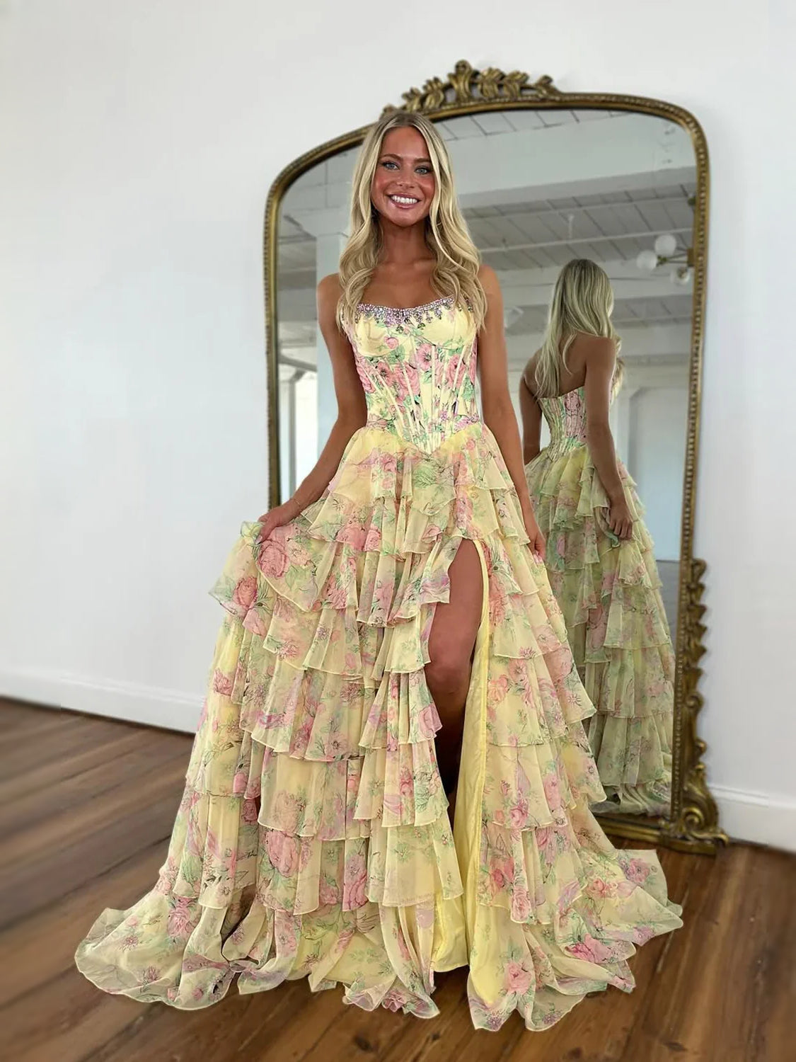Corset Tiered Floral Ruffled Slit Sweetheart A-Line Maxi Chiffon Prom Dress for Red Carpet Event