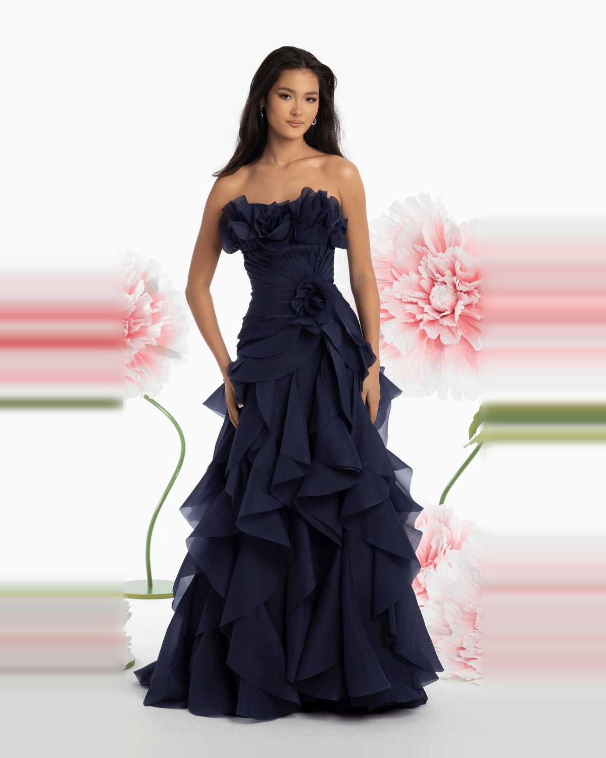 Pleated Side-Slit Strapless A-Line Maxi Prom Dress for Ballroom Event