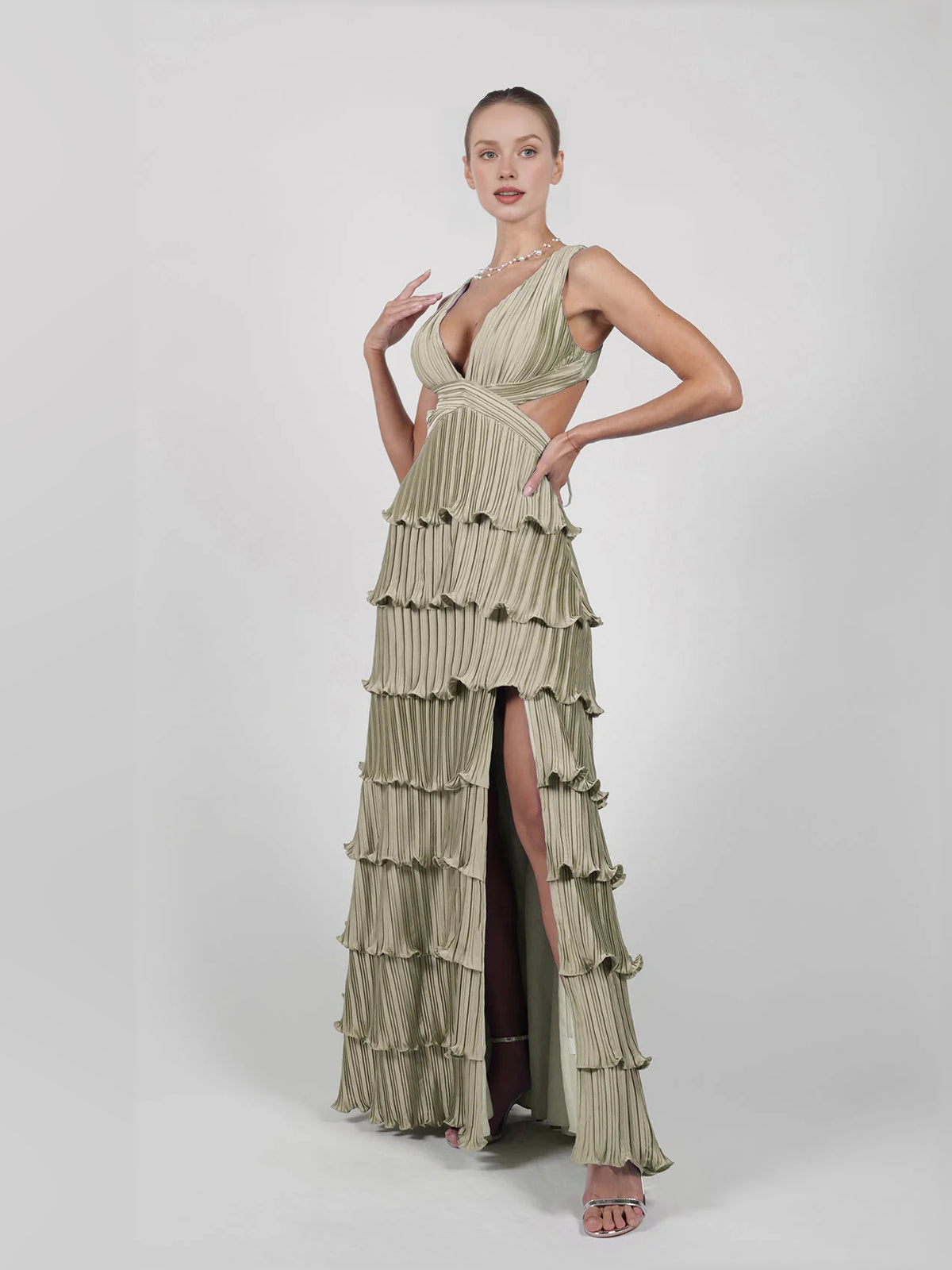 V Neck Pleats Tiered Floor-Length Formal Dress