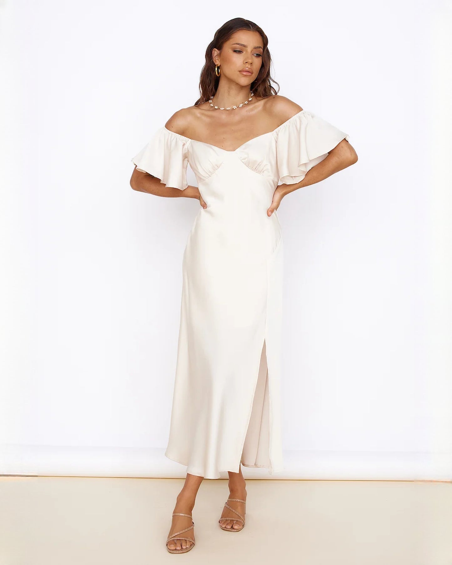 Sleeveless Satin A-Line Maxi Bridesmaid Dress for Beach Wedding