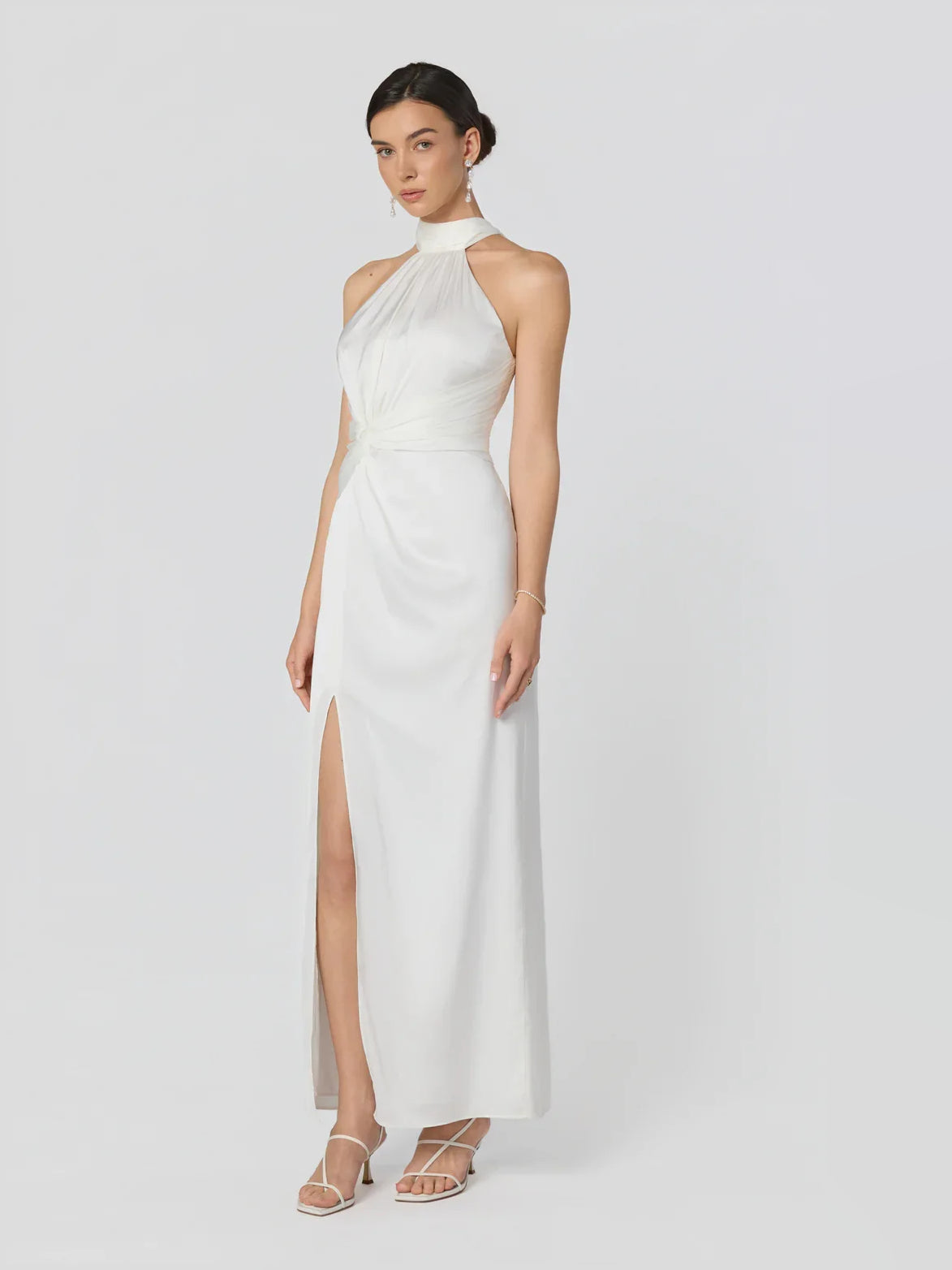 Halter Neck Slit Open Back Floor-Length Fitted Formal Dress