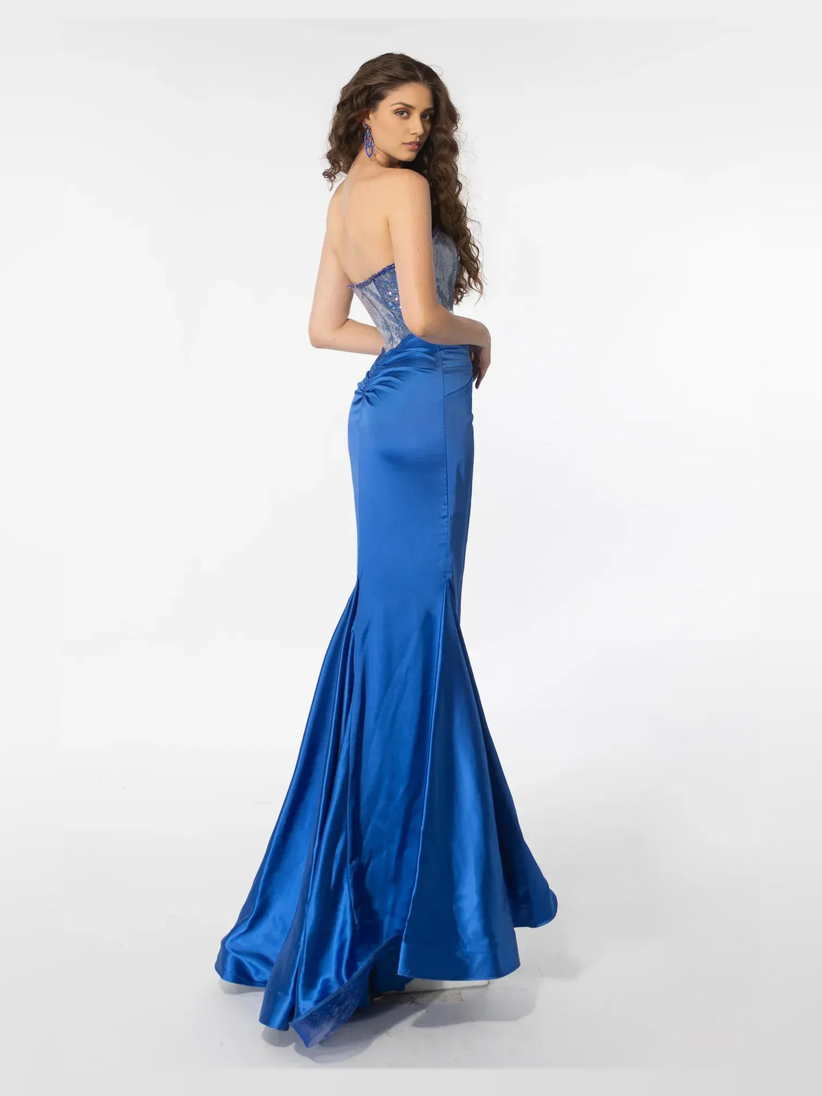 Lavender floor-length prom dress, front view showing the mermaid silhouette