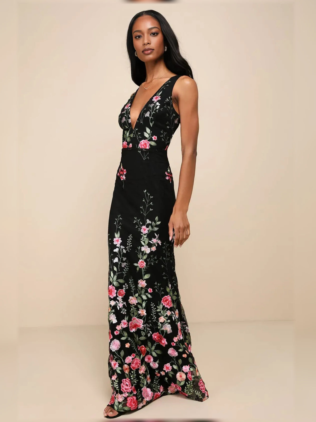 Black sheath floor-length formal dress with V-neckline, full-length front view