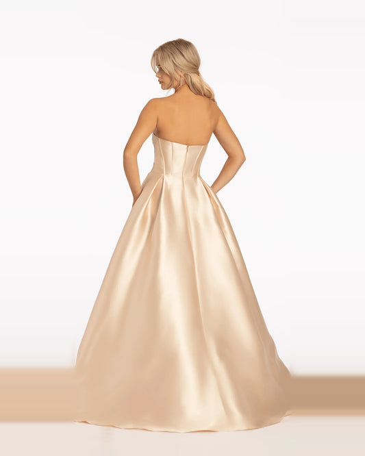 sweetheart ball-gown floor-length prom dress - image 2