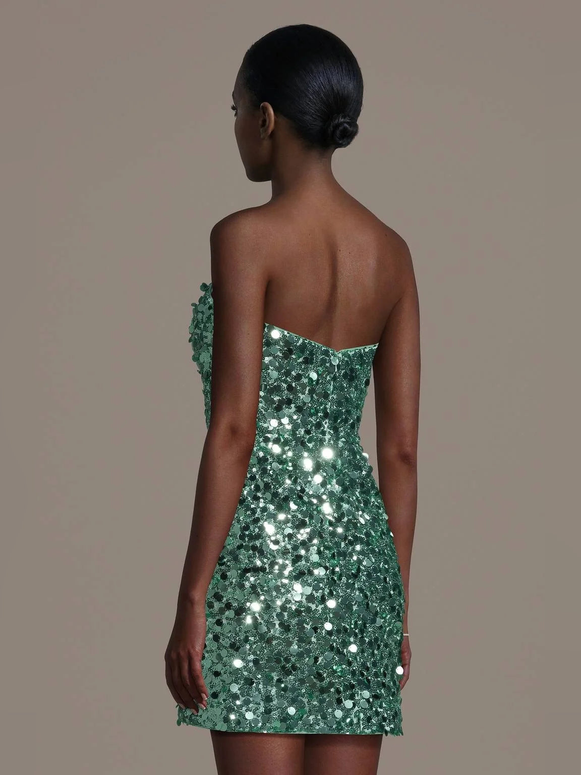 Spa mini homecoming dress, back view showing the rear of the dress
