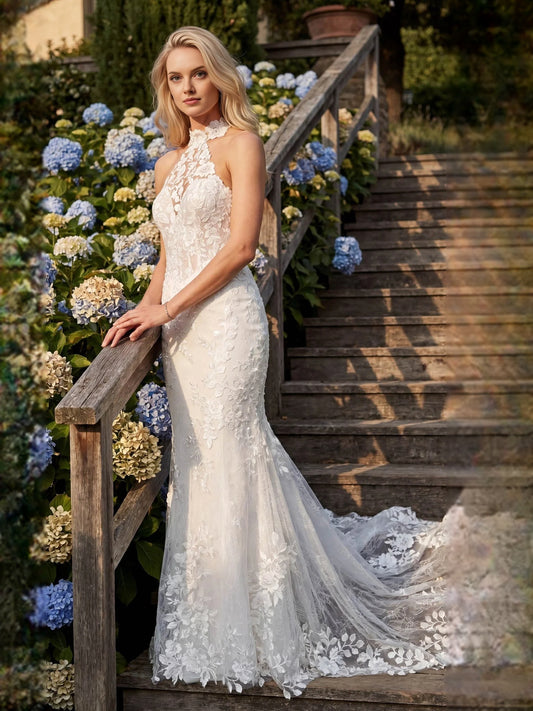Ivory floor-length wedding dress, alternate view showing the bodice and skirt