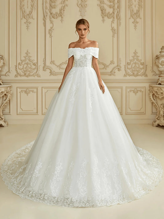 Ivory floor-length wedding dress, alternate view showing the bodice and skirt