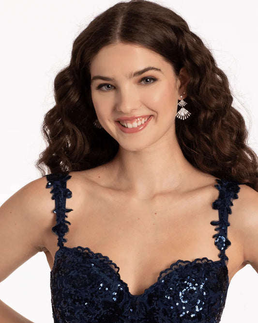 sweetheart fit-and-flare maxi homecoming dress - image 2