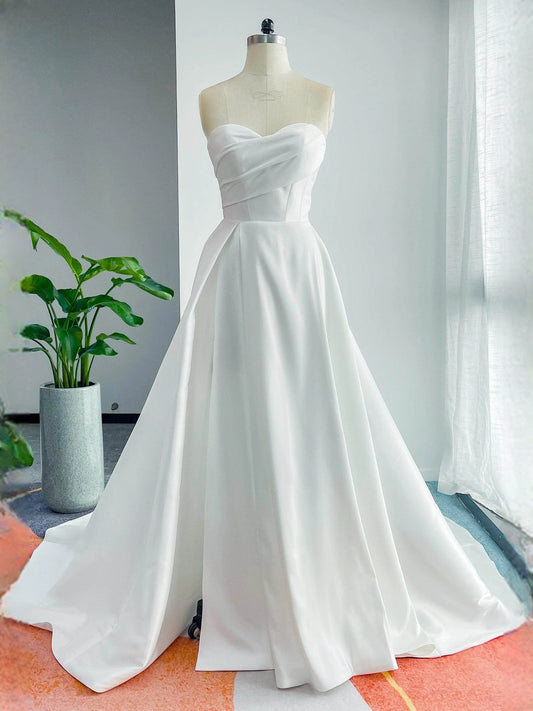 White floor-length wedding dress, alternate view showing the bodice and skirt