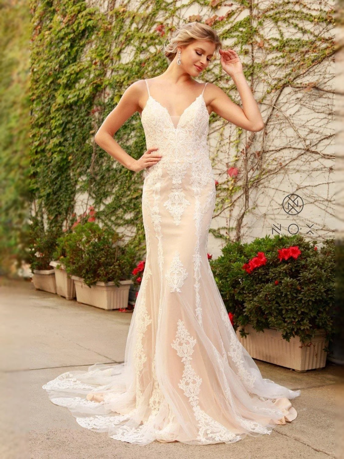 Ivory floor-length wedding dress, alternate view showing the bodice and skirt