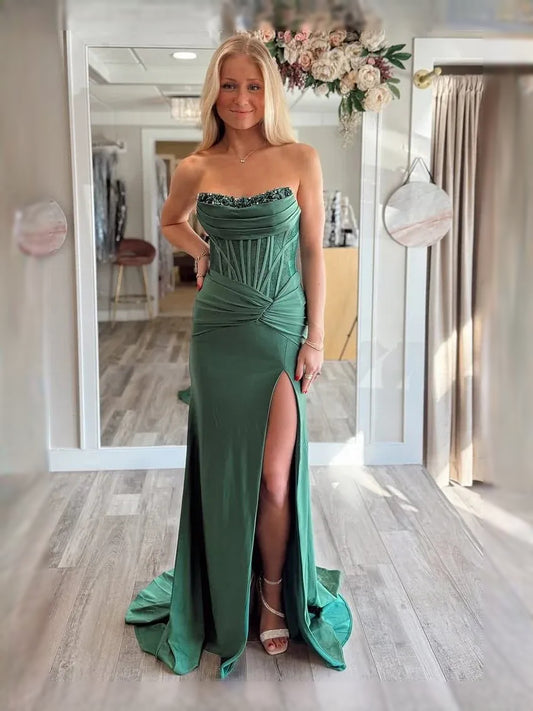 Emerald Green maxi prom dress, alternate view showing the bodice and skirt