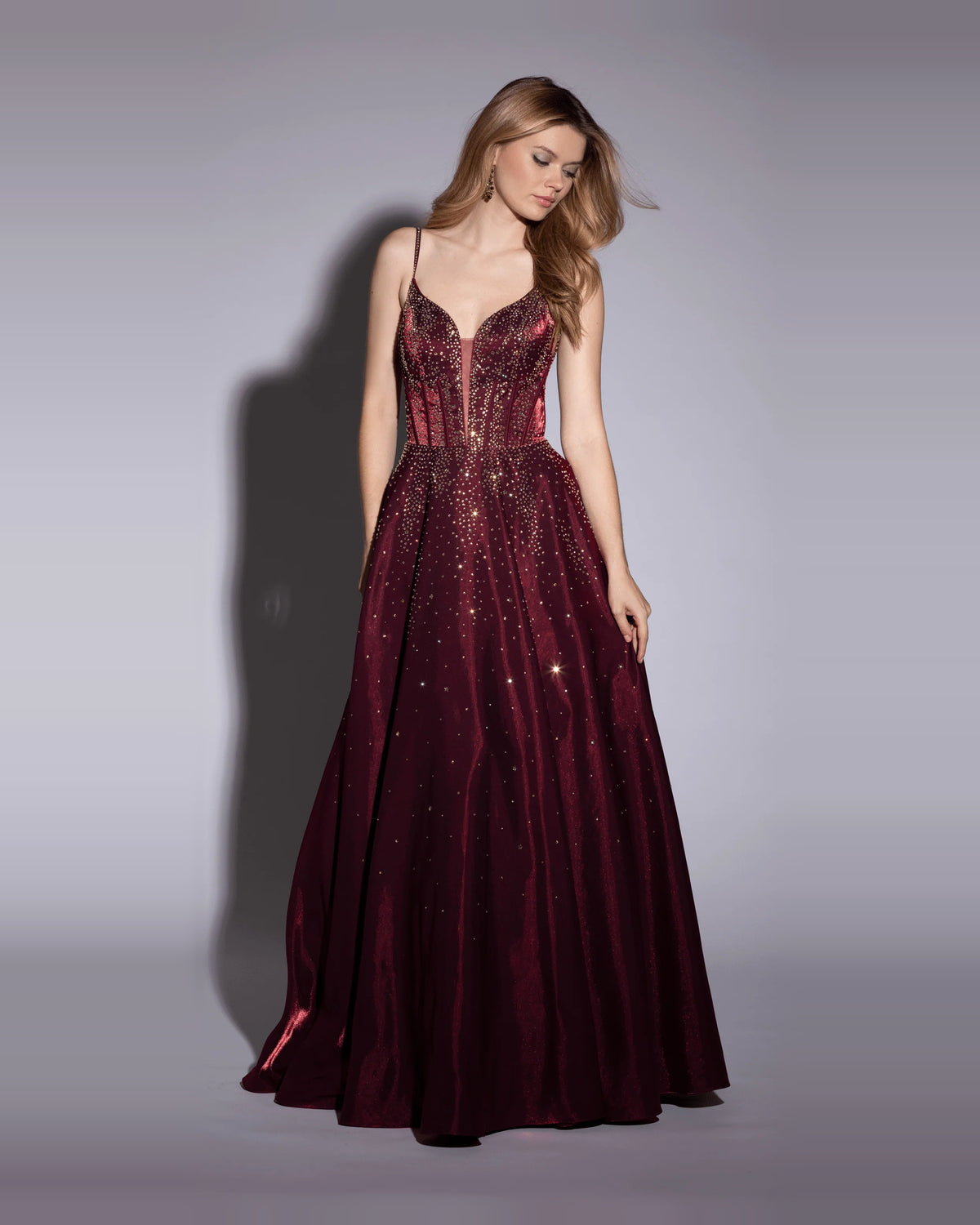 sweetheart ball-gown floor-length prom dress - image 3