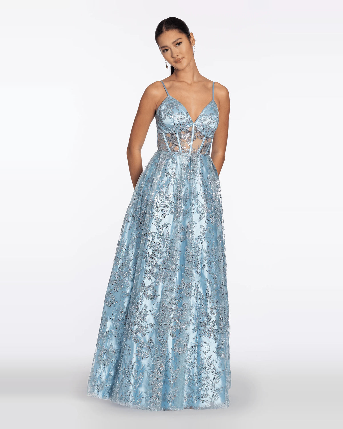 sweetheart ball-gown maxi prom dress - image 3