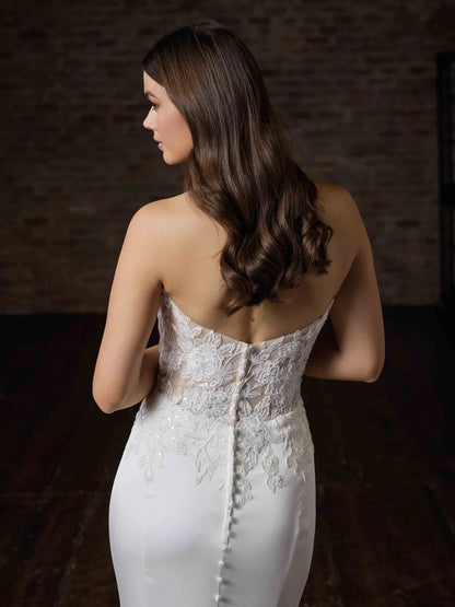 White floor-length wedding dress, alternate view showing the overall dress design
