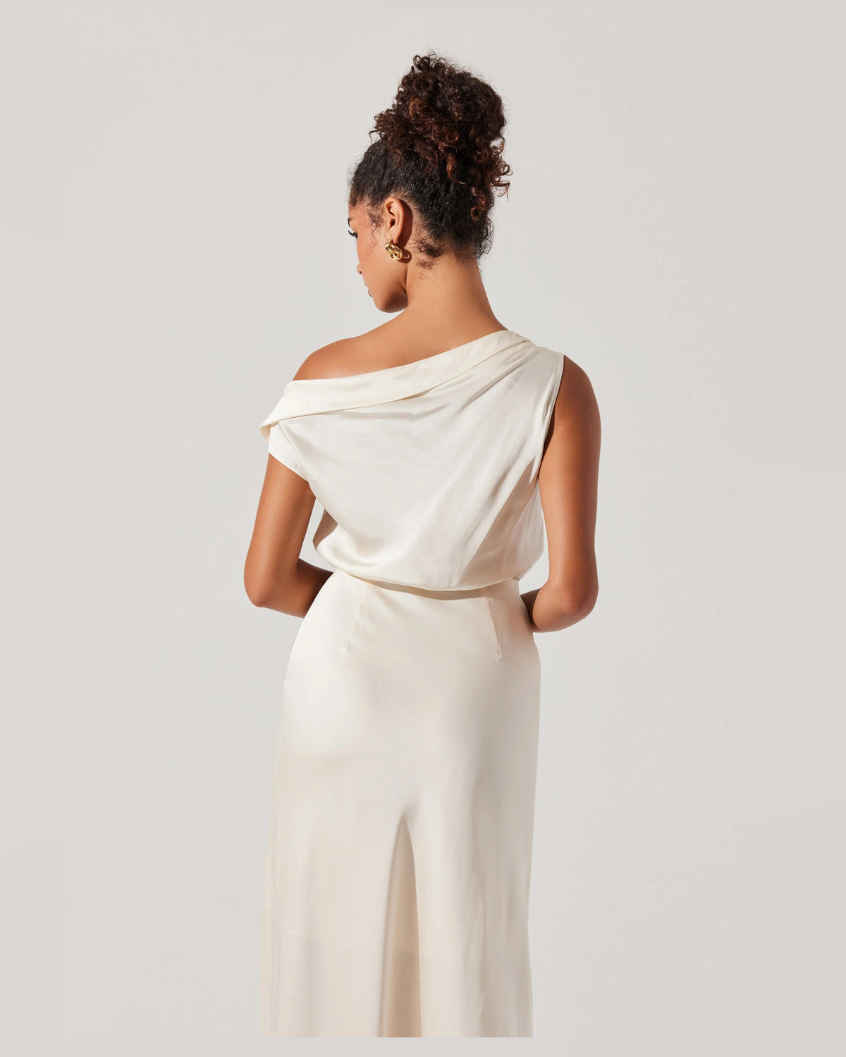 off-shoulder a-line maxi formal dress - image 4