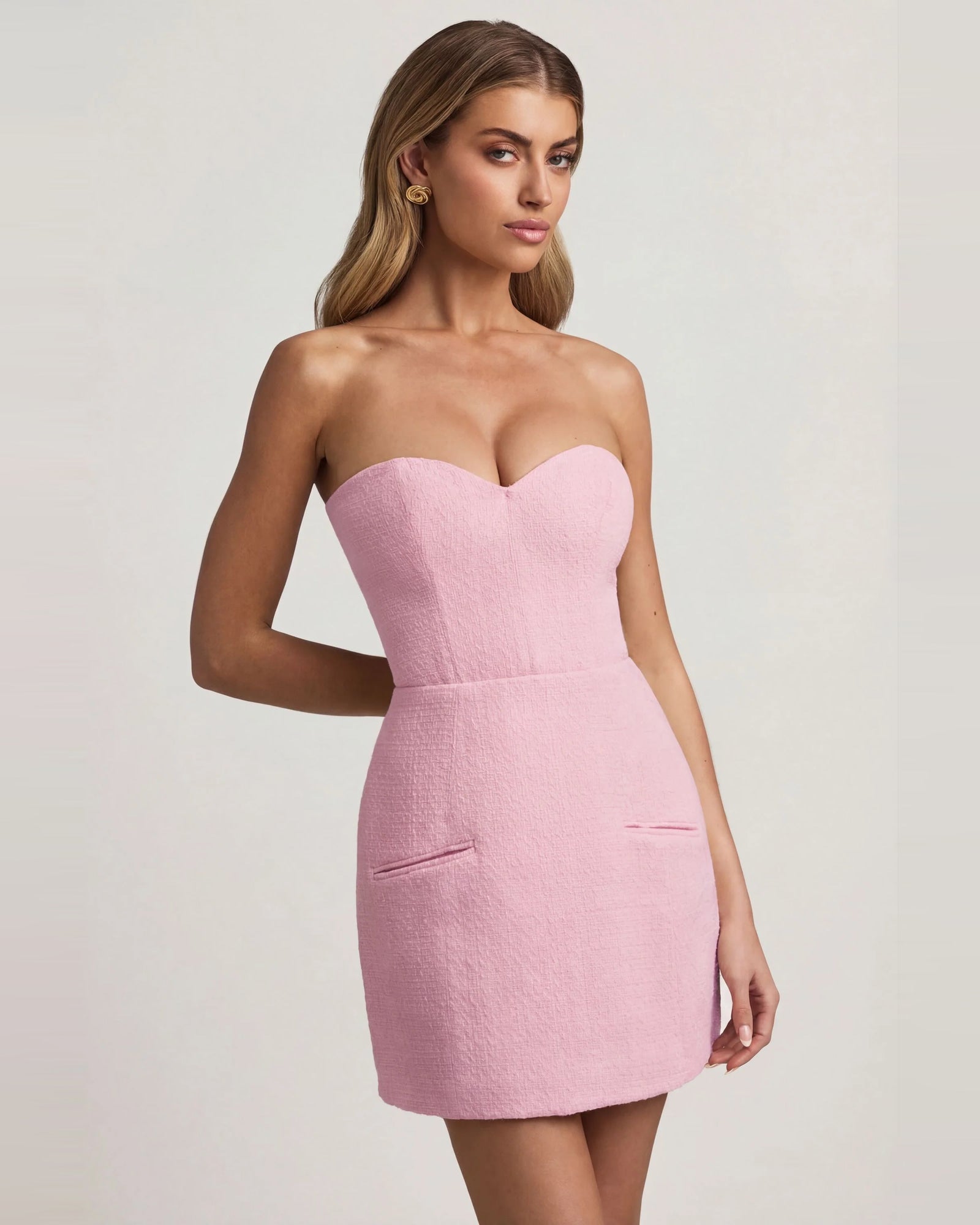 strapless sweetheart structured mini homecoming dress - image 5