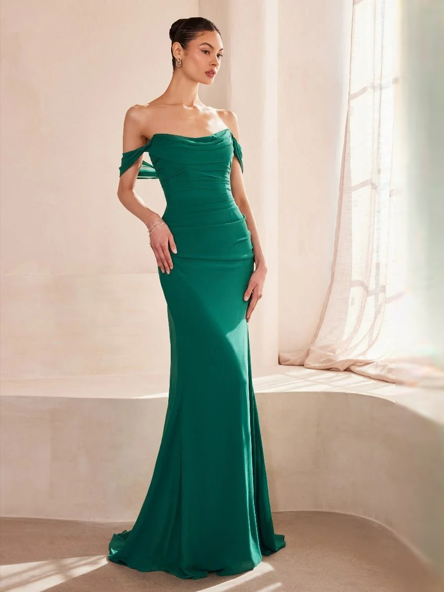 Emerald Green floor-length prom dress, front view showing the mermaid silhouette
