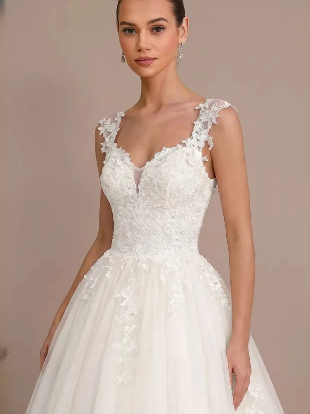 Ivory mini wedding dress, alternate view showing the full-length profile