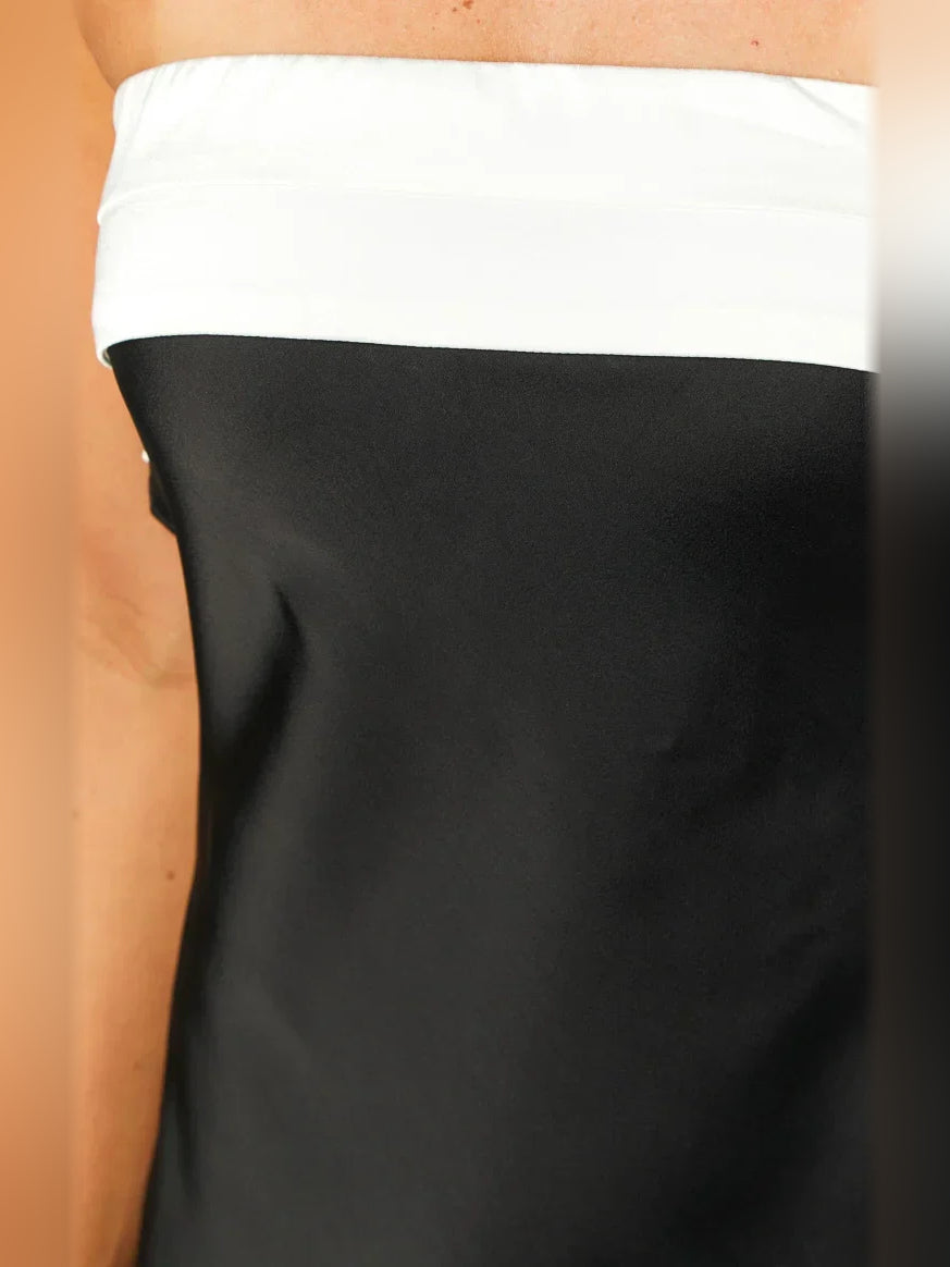 Black & White mini homecoming dress, alternate view showing the full-length profile