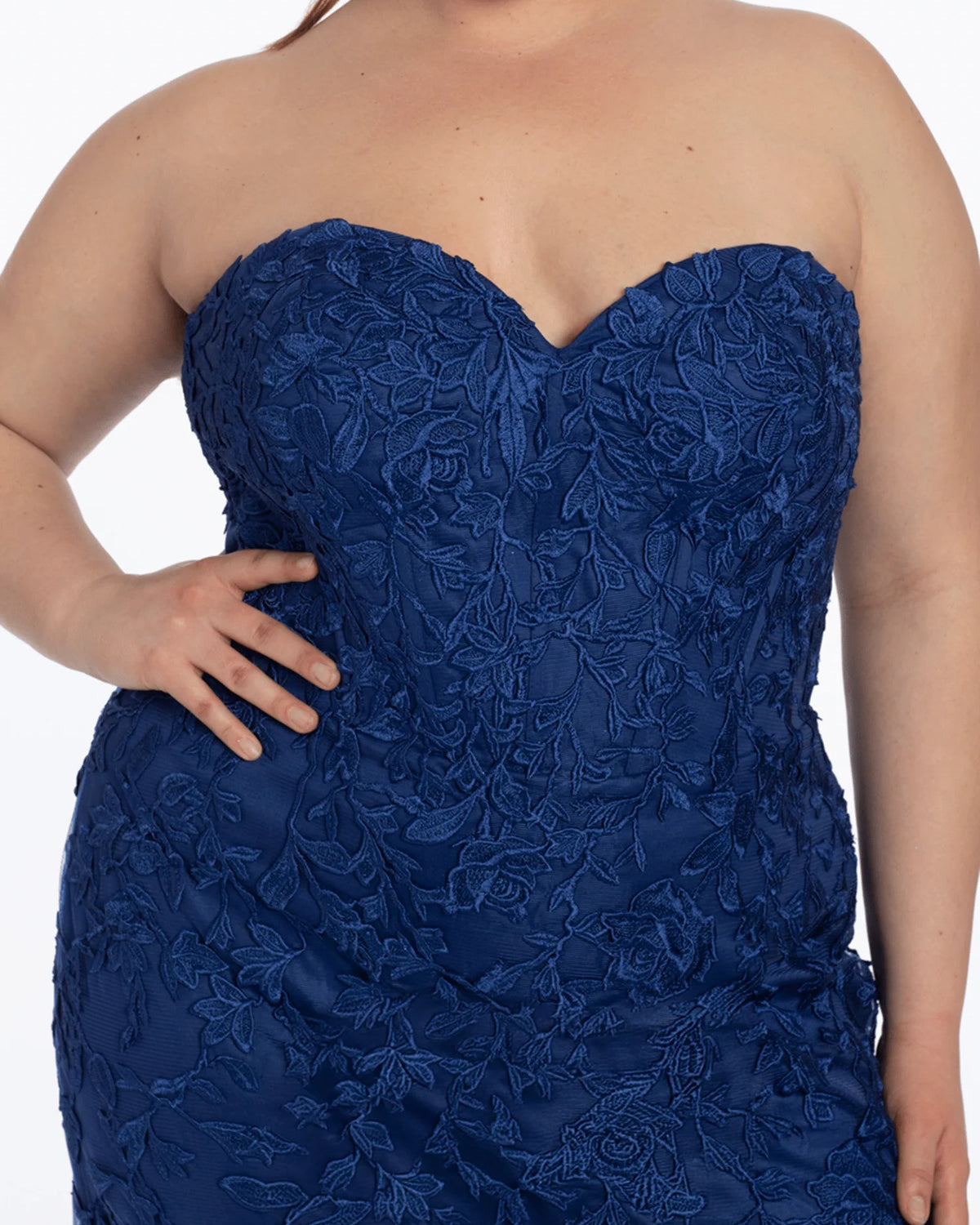 strapless column maxi prom dress - image 6