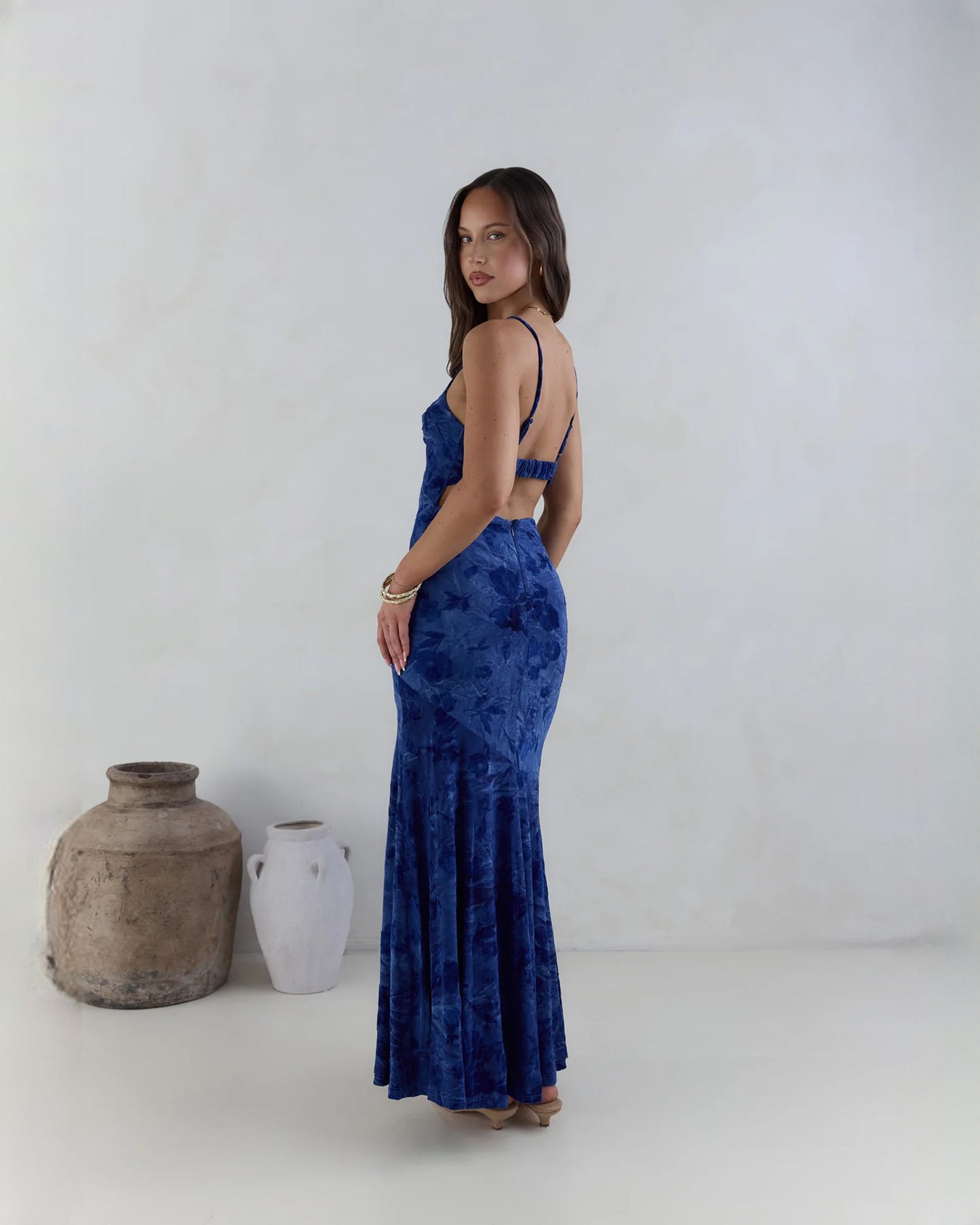 sleeveless mesh a-line maxi bridesmaid dress - image 7