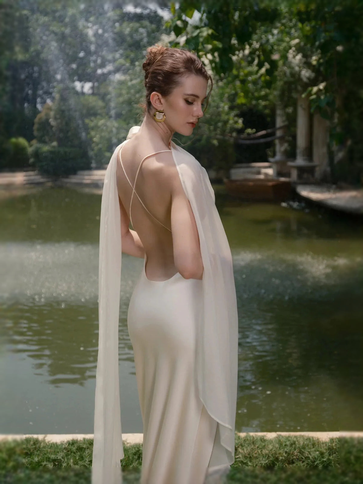 Ivory floor-length wedding dress, alternate view showing the bodice and skirt