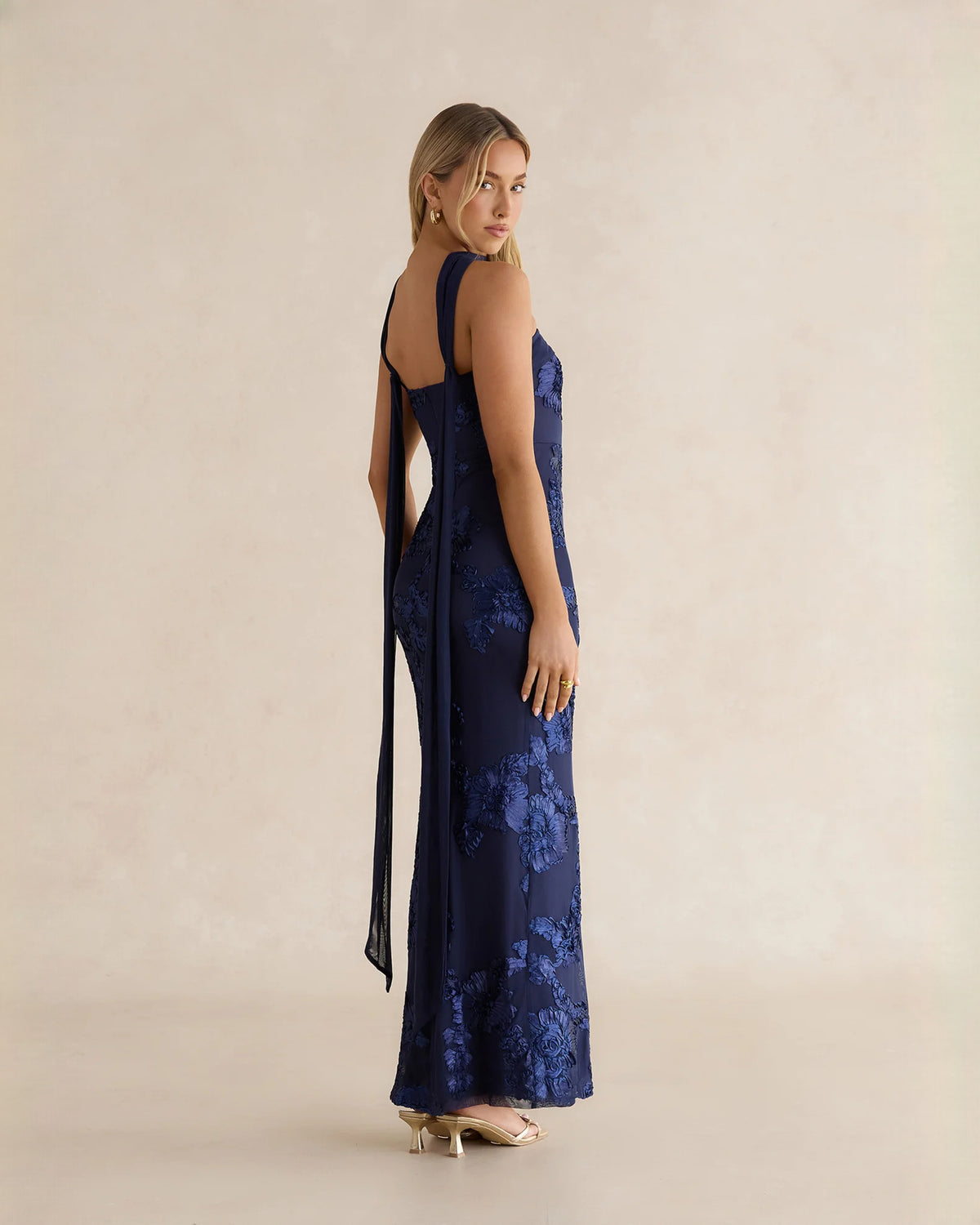 sleeveless mesh a-line maxi bridesmaid dress - image 8