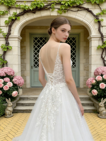 spaghetti strap lace tulle ball gown wedding dress with V-neck bodice - image 5