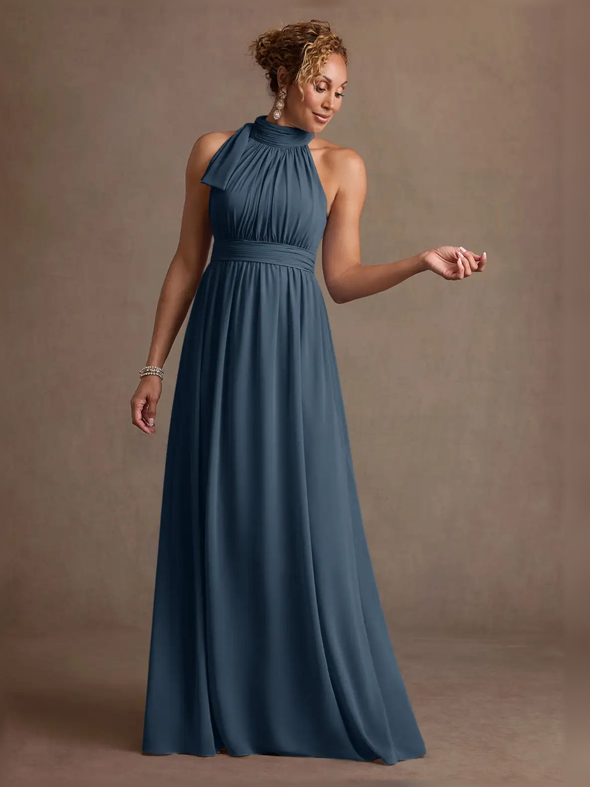Halter Neck Ruching A-Line Floor-Length Sophisticated Formal Dress
