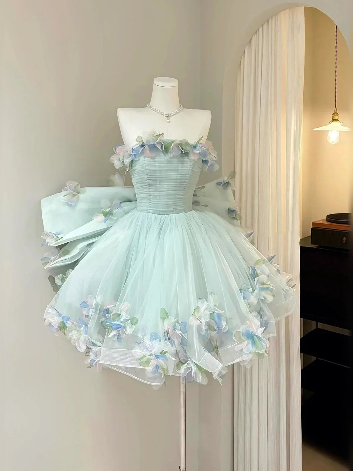 Ruched Corset Floral Strapless A-Line Mini Tulle Homecoming Dress for Cocktail Evening