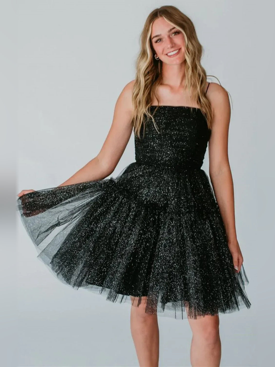 Ruched Tiered Ruffled Square Neck A-Line Mini Tulle Homecoming Dress for Bridal Shower