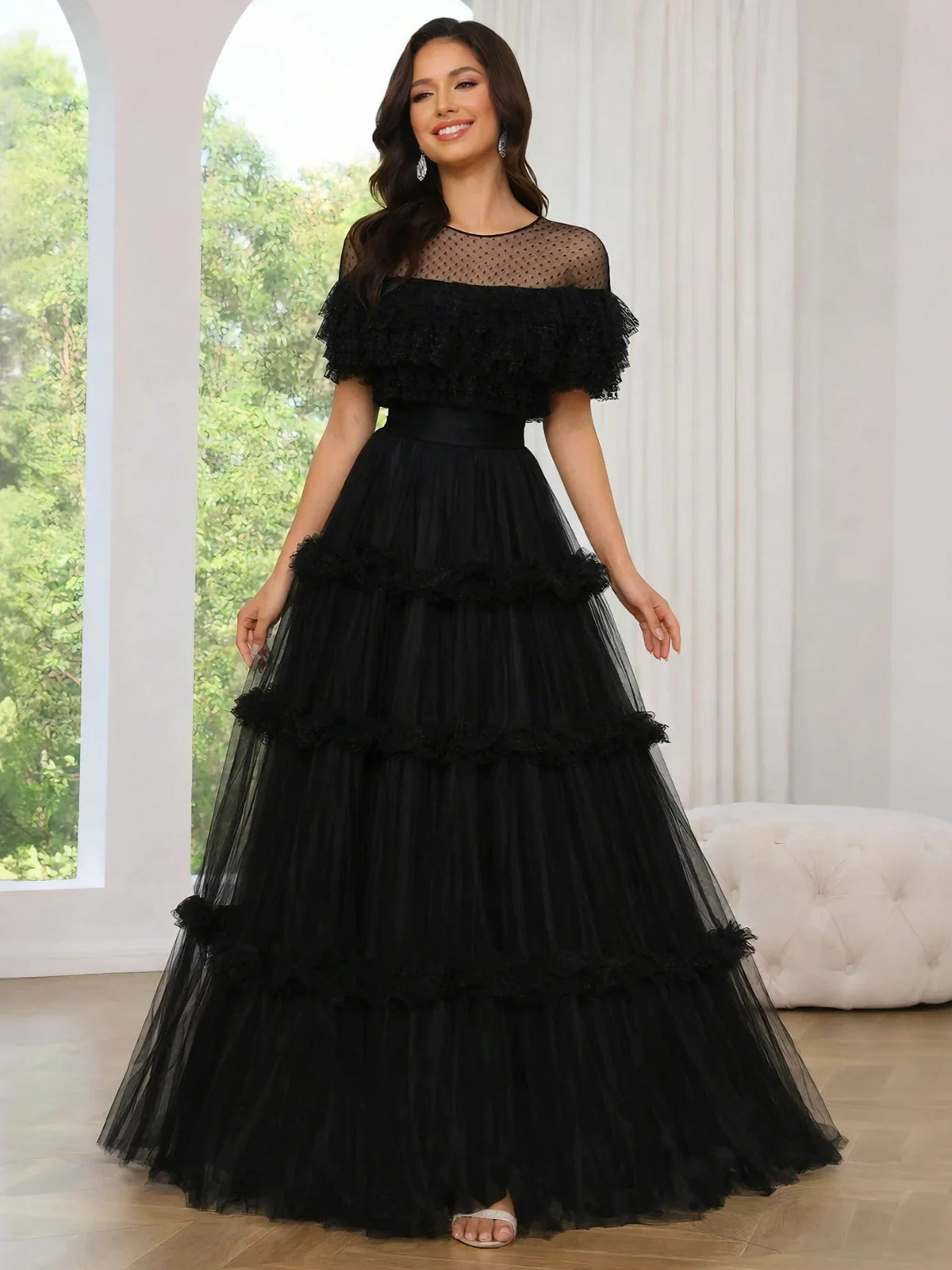 Black Tiered Layered Ruffled Illusion Neck A-Line Floor-Length Tulle Prom Dress for Hotel Gala
