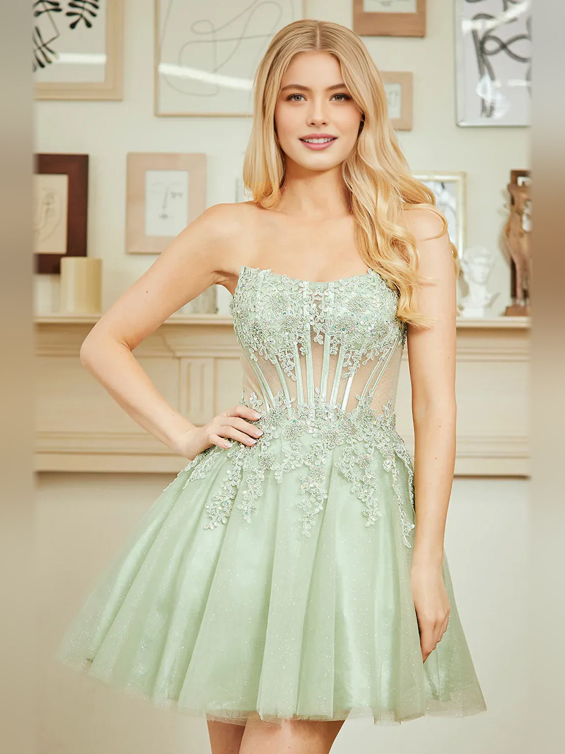 Corset Layered Strapless A-Line Short Tulle Homecoming Dress for Engagement Party