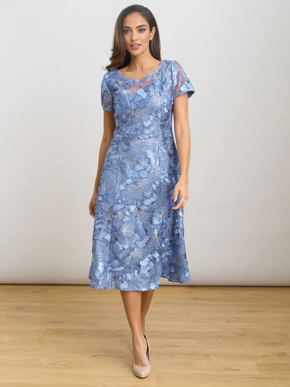 Embroidered Sequin Short-Sleeve A-Line Midi Mother of the Bride Dress for Estate Wedding