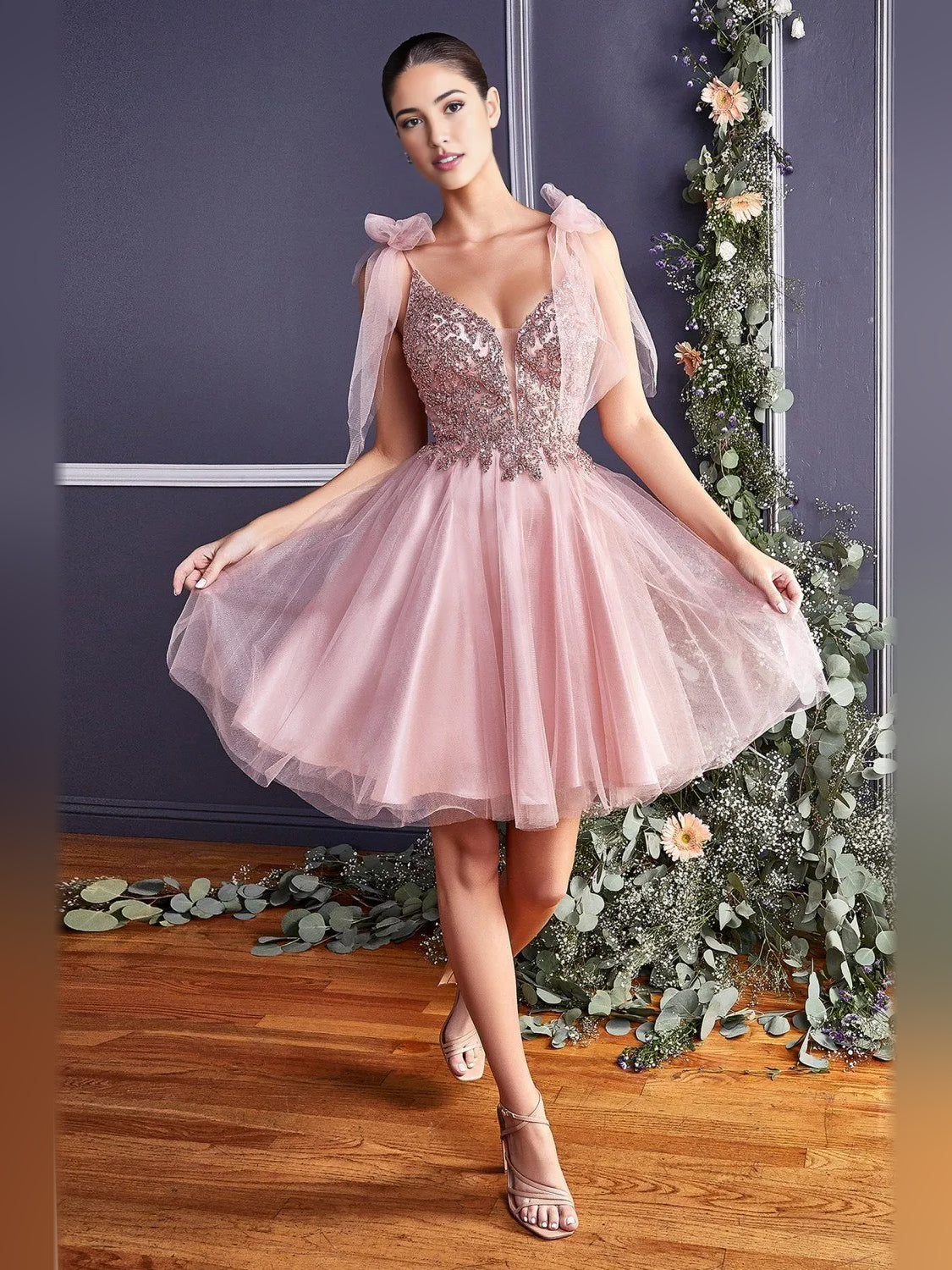 Bow Beaded V Neck A-Line Short Tulle Homecoming Dress for Special Occasion