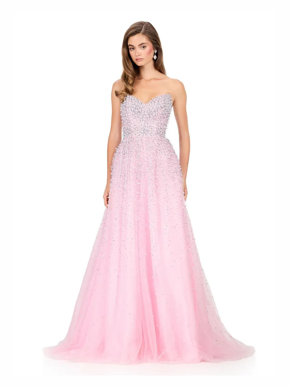 Corset Beaded Sweetheart A-Line Floor-Length Tulle Prom Dress for Winter Formal