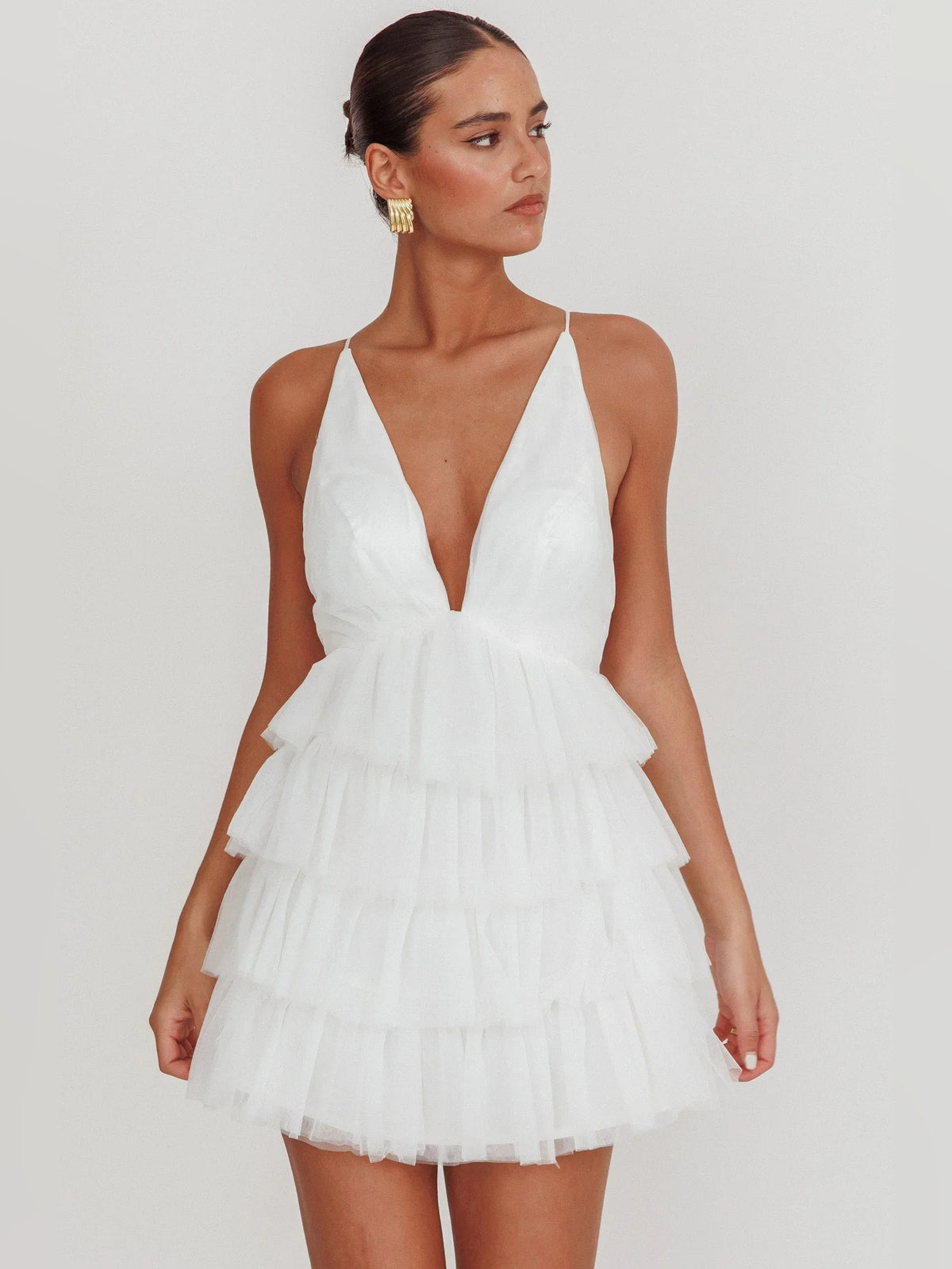 Tiered Layered V Neck Fit-and-Flare Mini Tulle Homecoming Dress for Gala Dinner