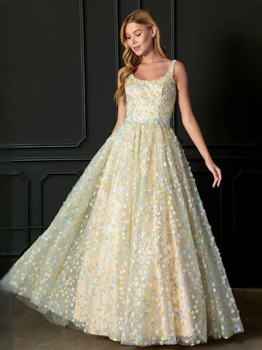 Layered Flower-Applique Floral Square Neck A-Line Floor-Length Tulle Prom Dress for Black Tie Event