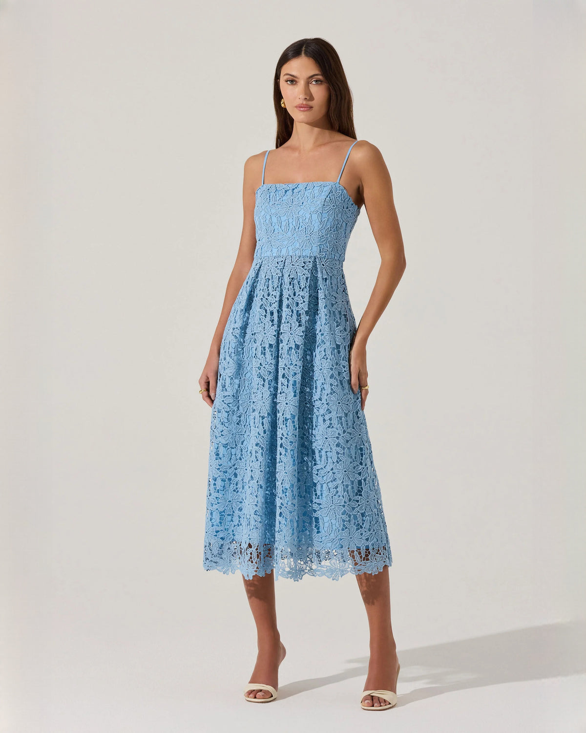 Modern Wedding Party Sleeveless Mesh A-Line Midi Bridesmaid Dress