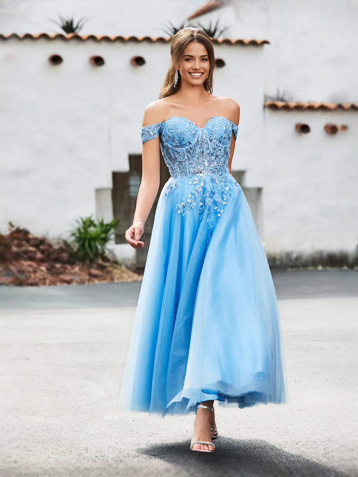 Corset Glitter Sweetheart A-Line Tea-Length Tulle Prom Dress for Special Occasion