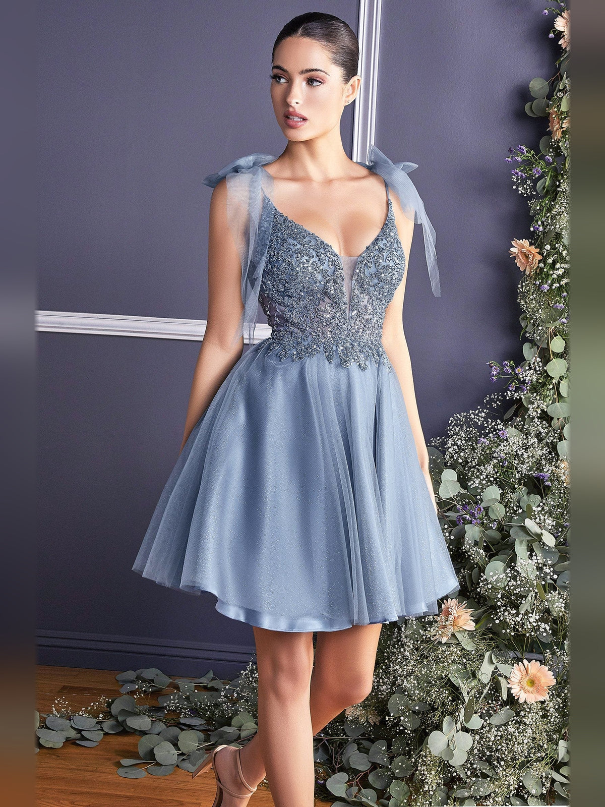 Bow Beaded V Neck A-Line Short Tulle Homecoming Dress for Special Occasion