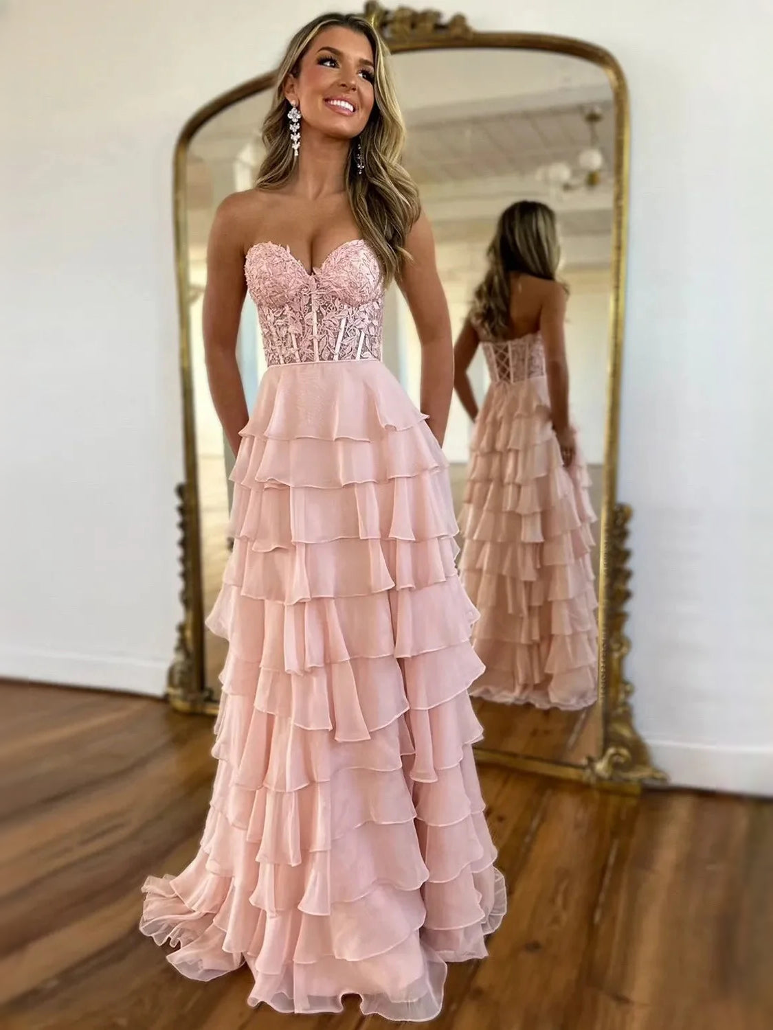 Ruffled Slit Sweetheart A-Line Maxi Chiffon Prom Dress for Special Occasion