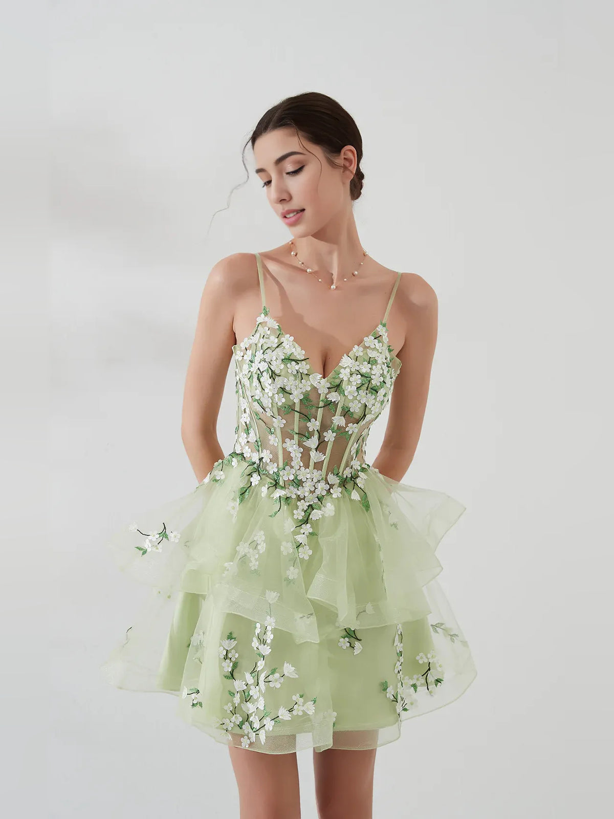 Corset Tiered Floral V Neck A-Line Mini Tulle Homecoming Dress for Birthday Party