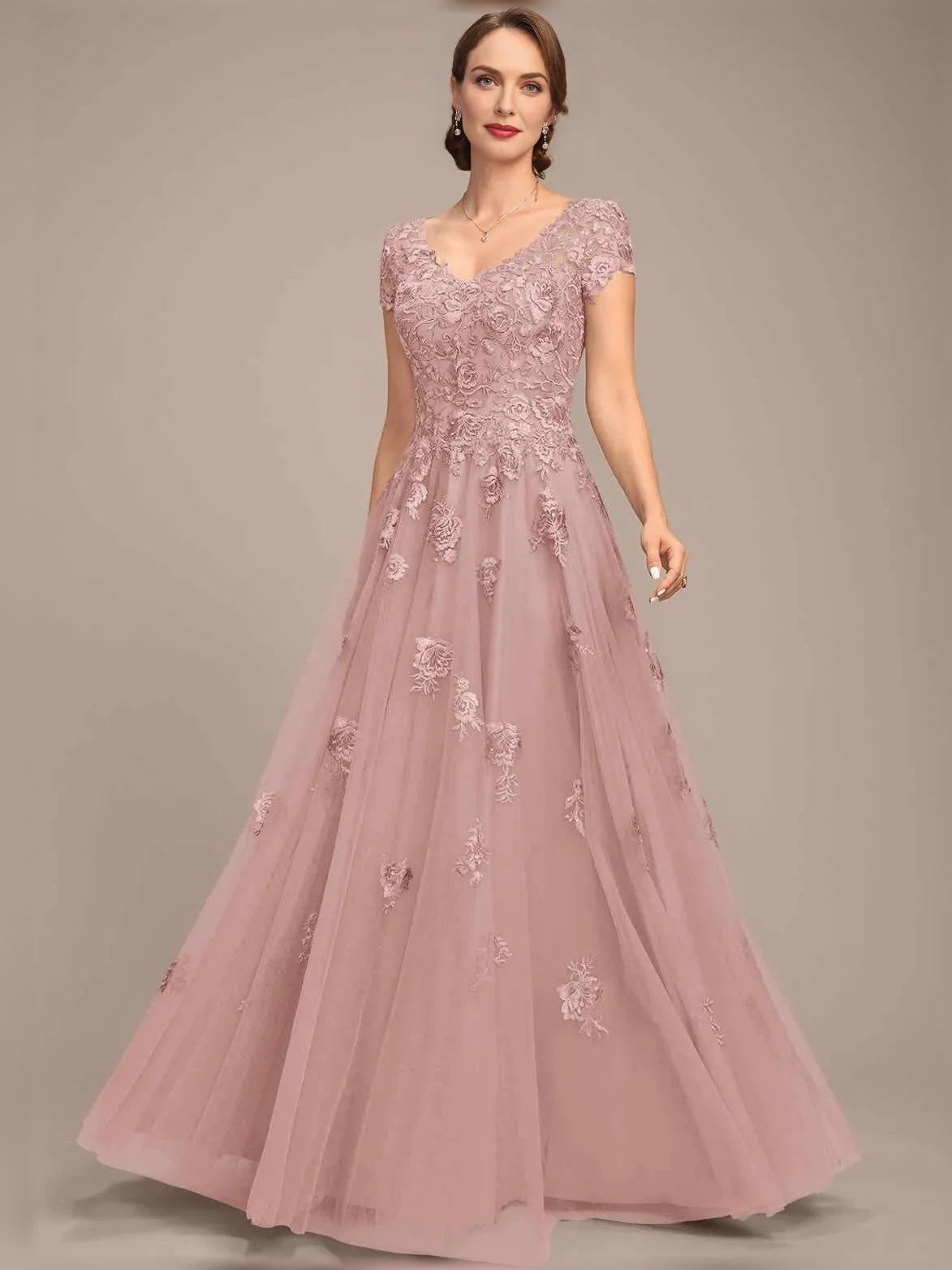 Floral Embroidered V Neck A-Line Maxi Tulle Mother of the Bride Dress for Evening Wedding
