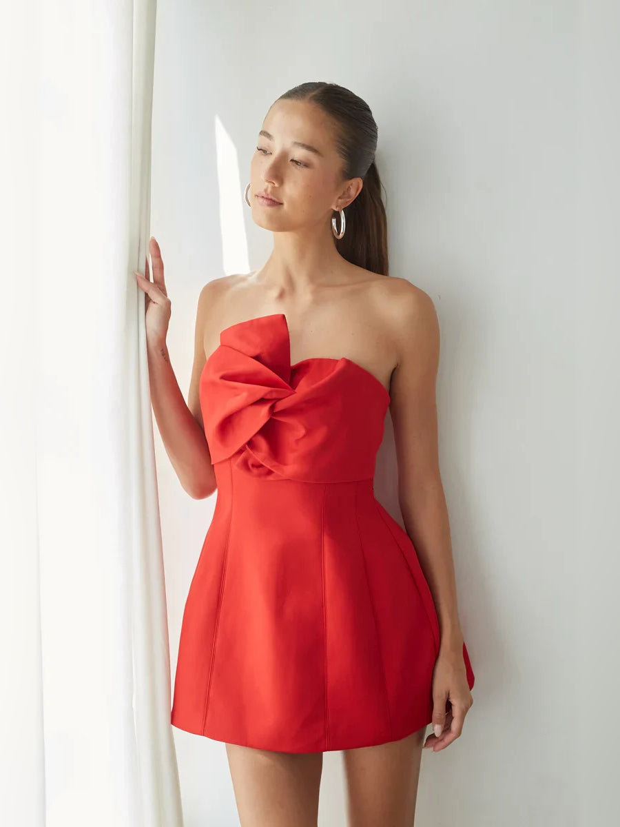 Bow Strapless A-Line Mini Crepe Homecoming Dress for Wedding Celebration