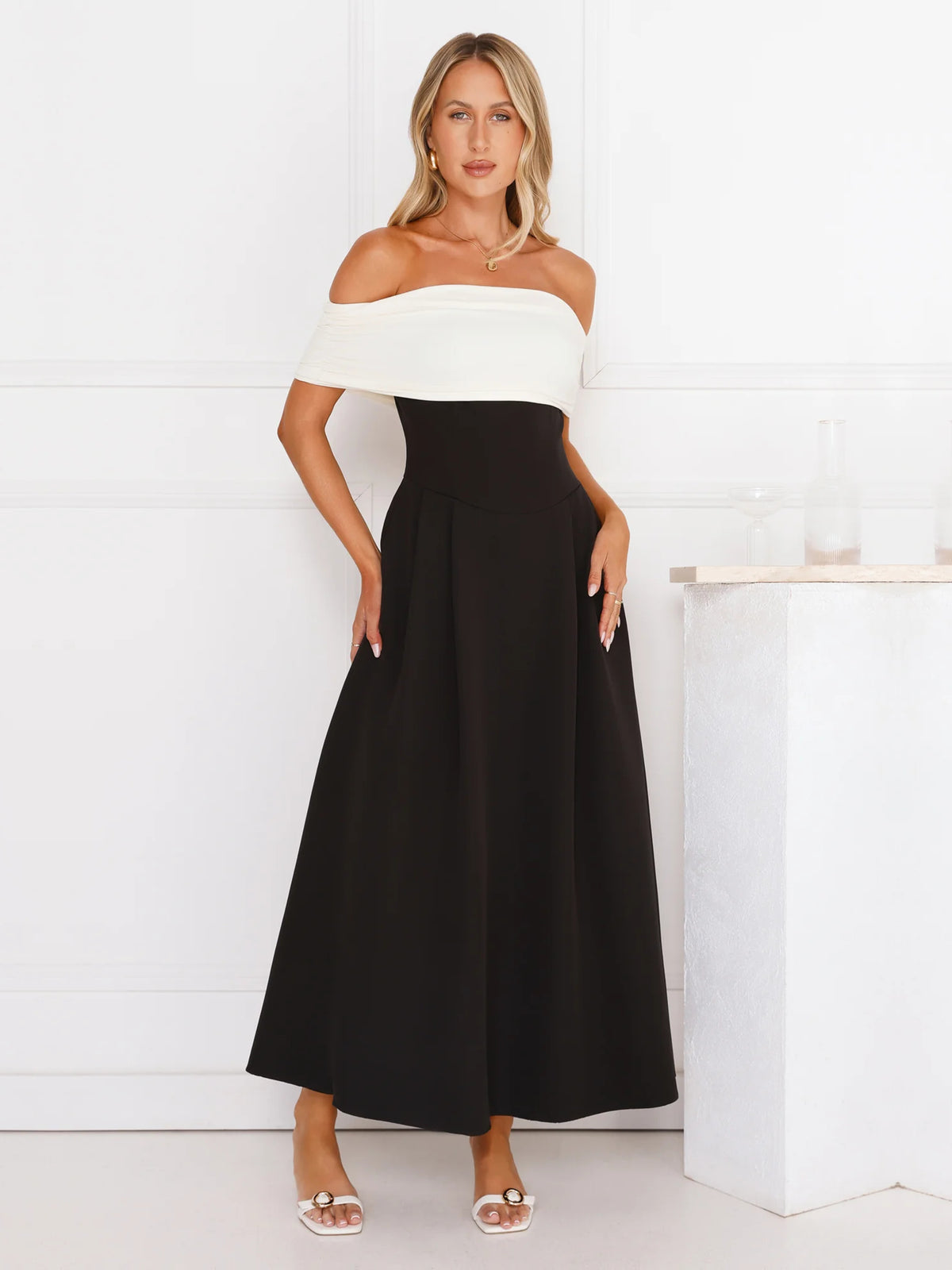 Black Off-The-Shoulder A-Line Maxi Formal Dress