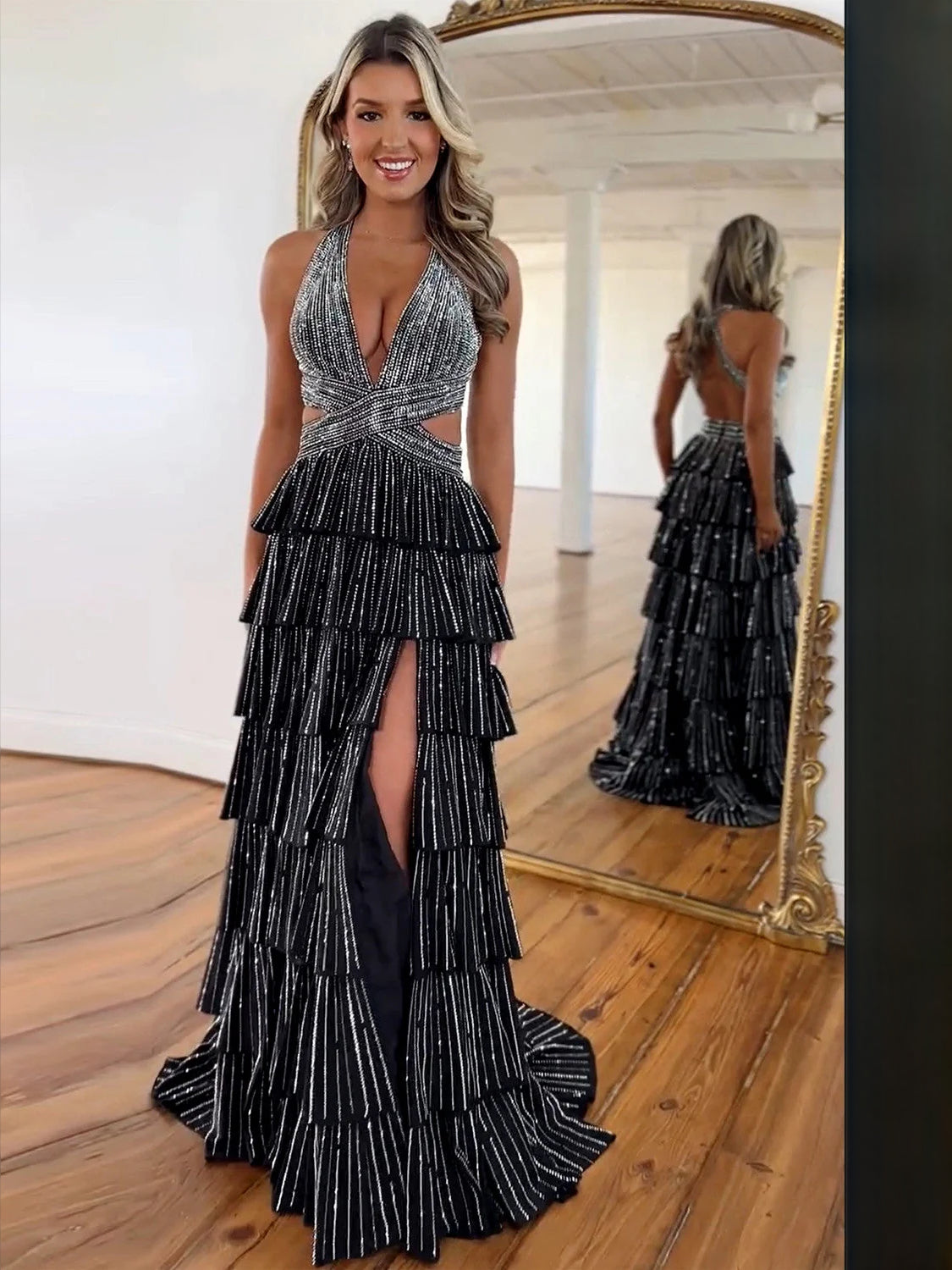 Tiered Beaded Slit V Neck A-Line Floor-Length Prom Dress for Awards Dinner